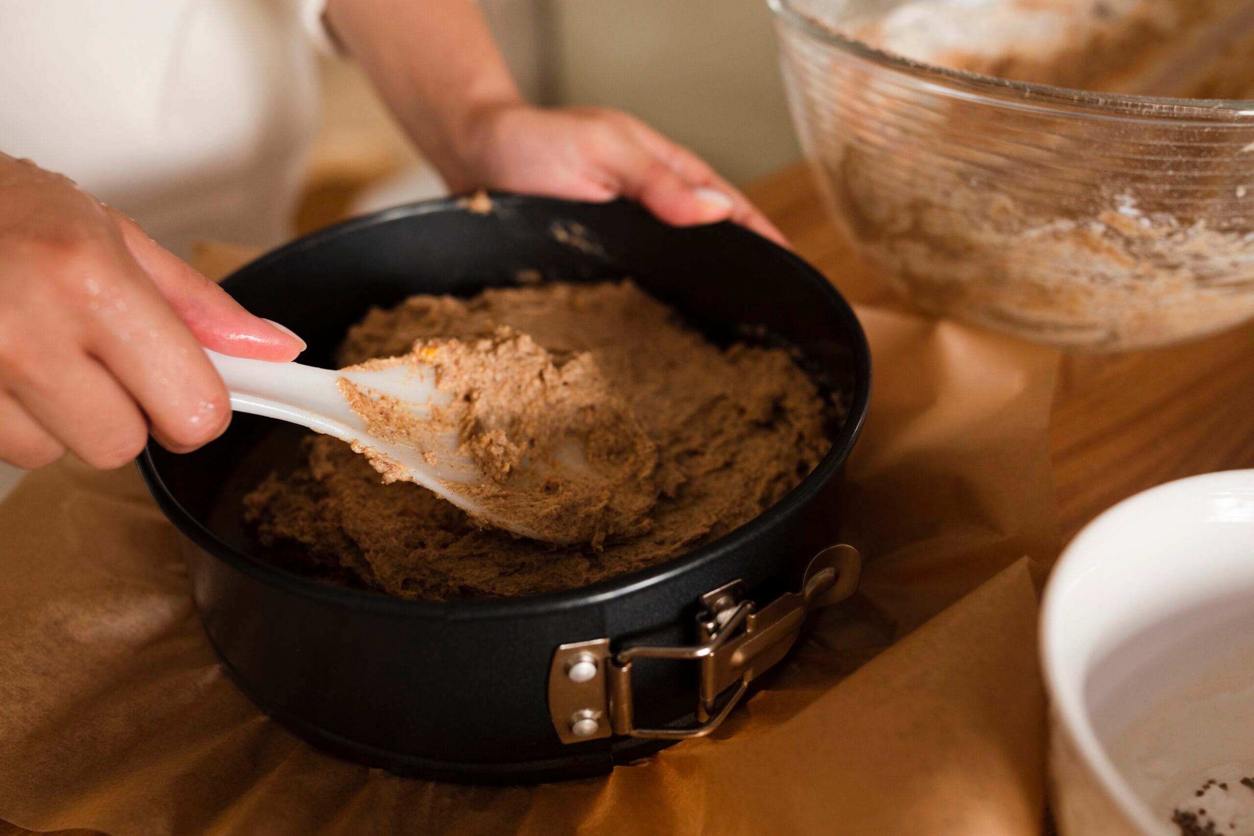 No-Bake Graham Cracker Pie with Creamy Filling